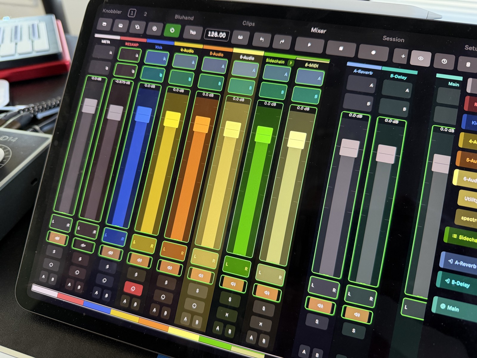 Mixer sliders outlined green